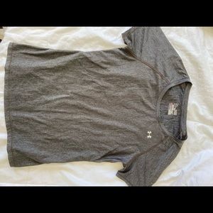 Under Armour t-shirt